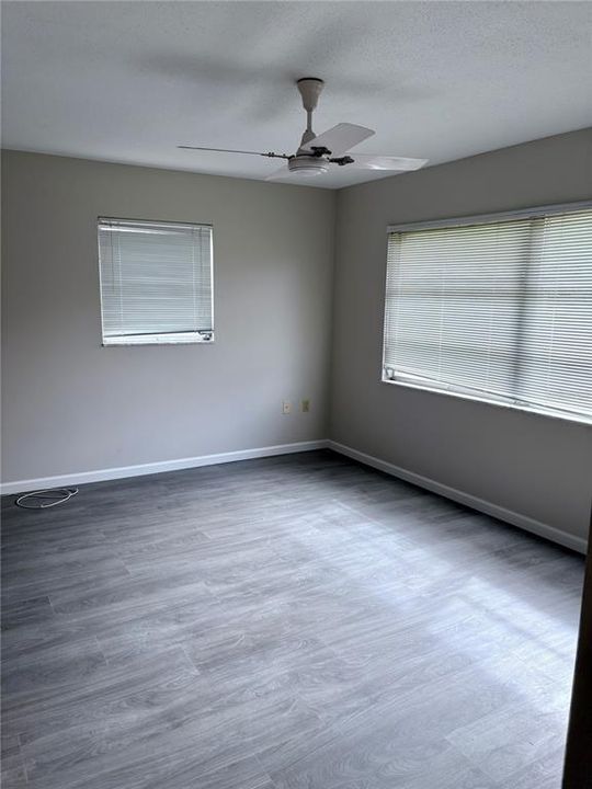 出租: $1,550 (3 贝兹, 2 浴室, 1376 平方英尺)