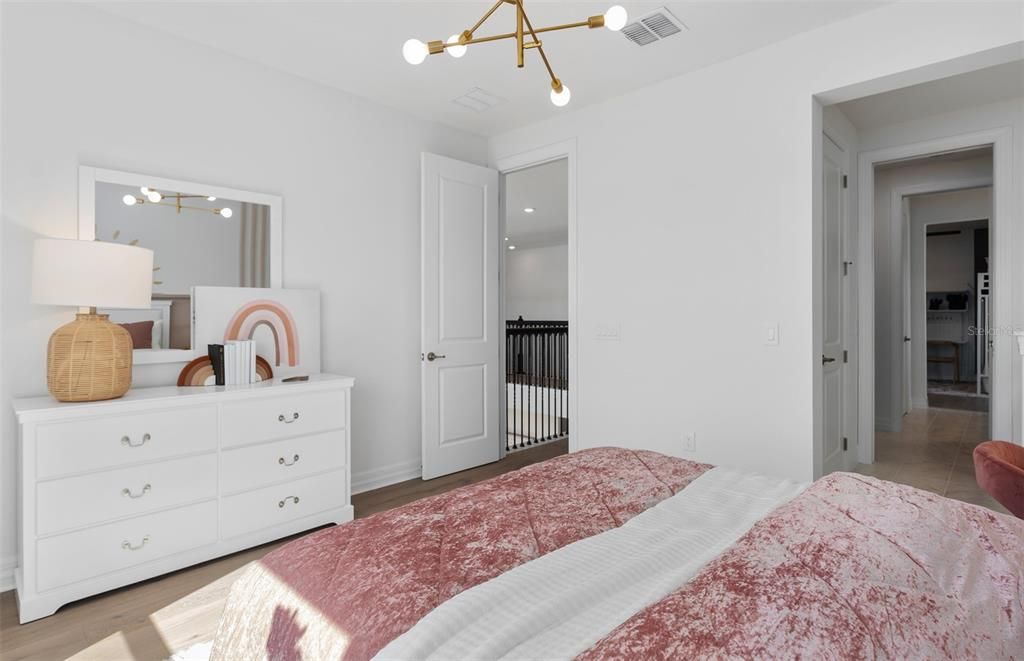 For Sale: $1,050,000 (5 beds, 5 baths, 4442 Square Feet)