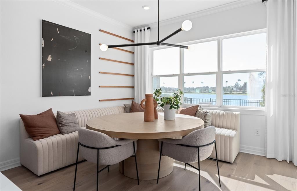 For Sale: $1,050,000 (5 beds, 5 baths, 4442 Square Feet)