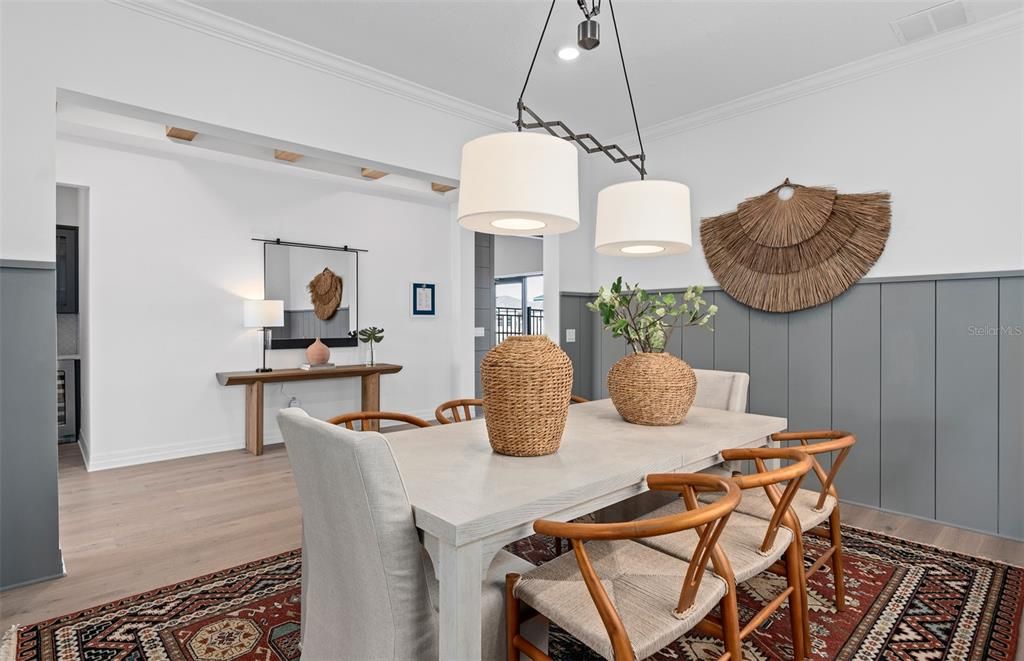 For Sale: $1,050,000 (5 beds, 5 baths, 4442 Square Feet)