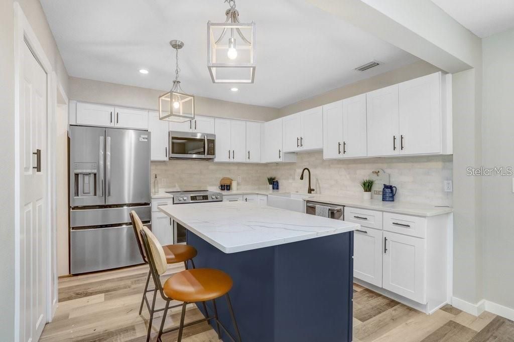 For Rent: $5,495 (4 beds, 2 baths, 2059 Square Feet)