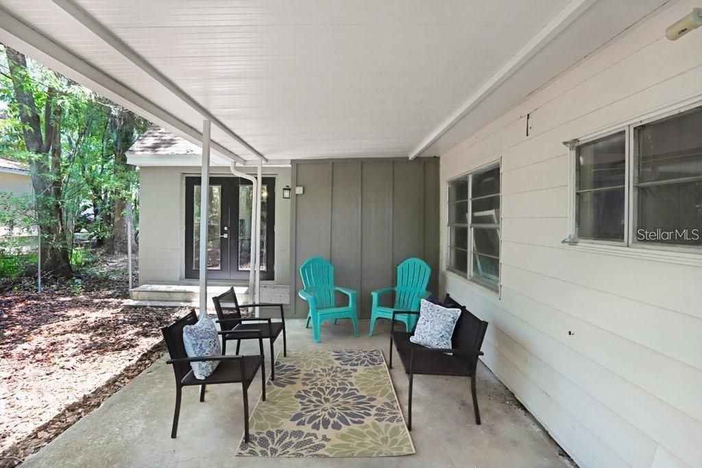 For Rent: $5,495 (4 beds, 2 baths, 2059 Square Feet)