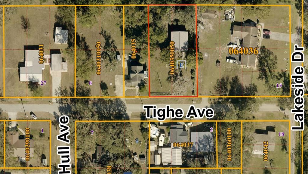 待售: $180,000 (1 贝兹, 1 浴室, 2170 平方英尺)