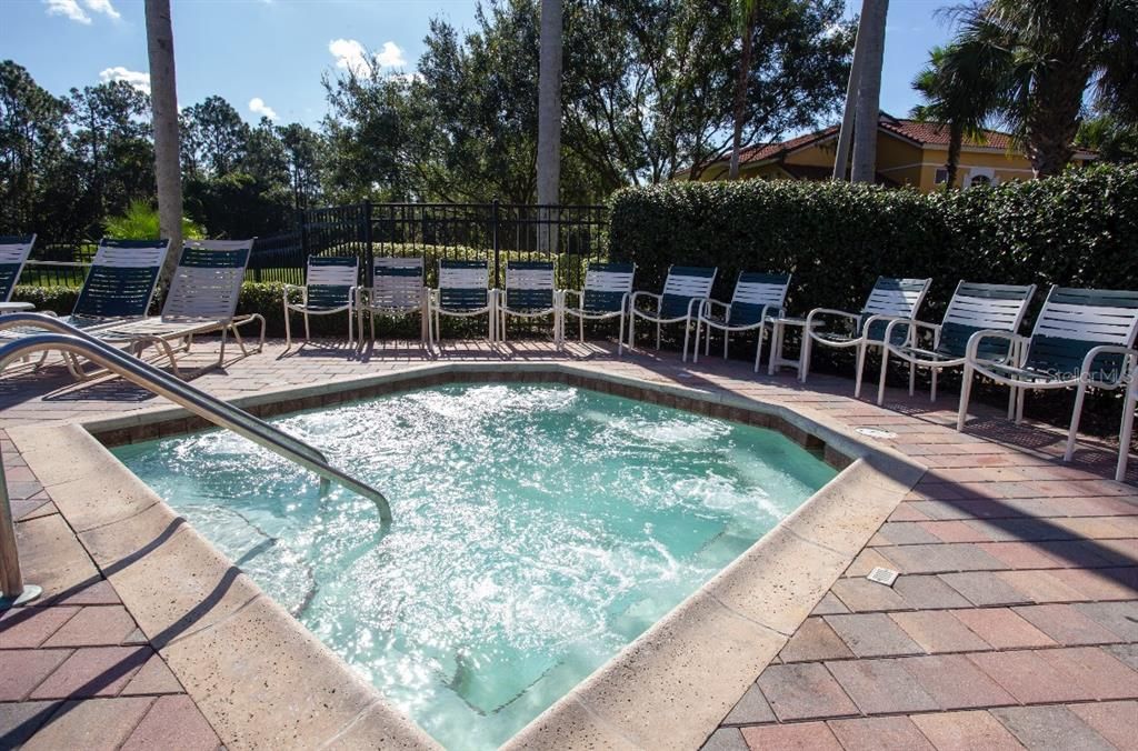 For Rent: $2,300 (3 beds, 2 baths, 1291 Square Feet)