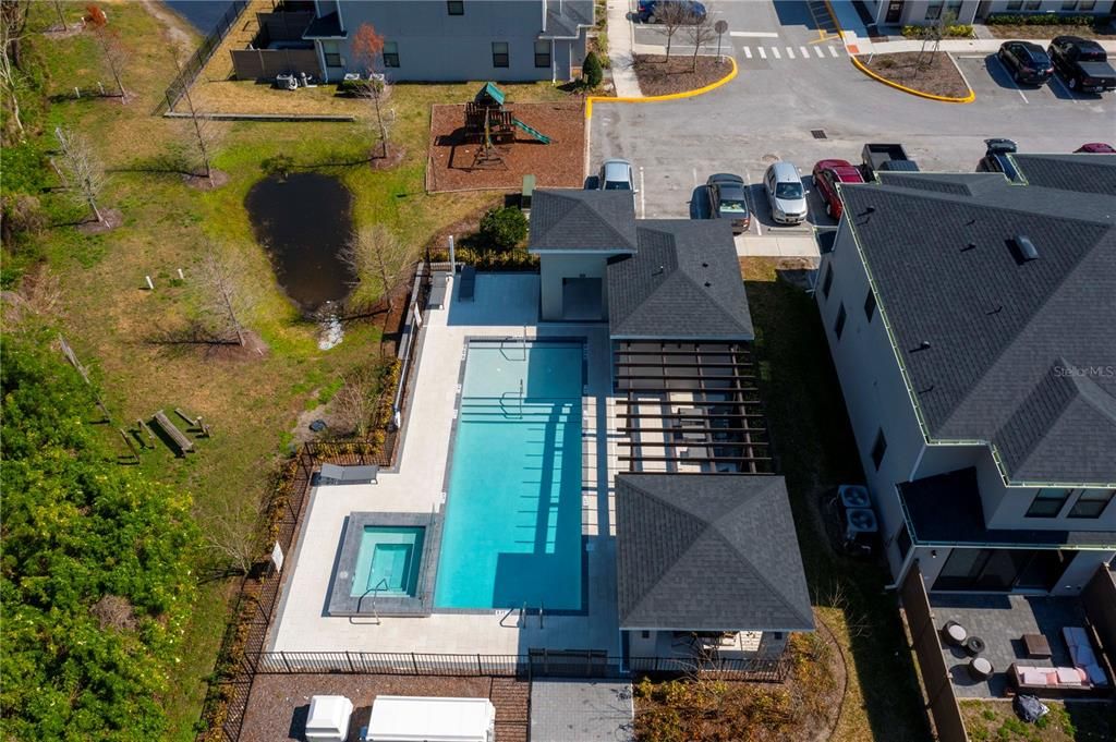 For Rent: $2,700 (4 beds, 3 baths, 1721 Square Feet)