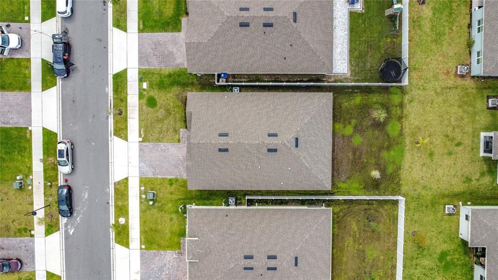 For Rent: $2,290 (4 beds, 2 baths, 1830 Square Feet)