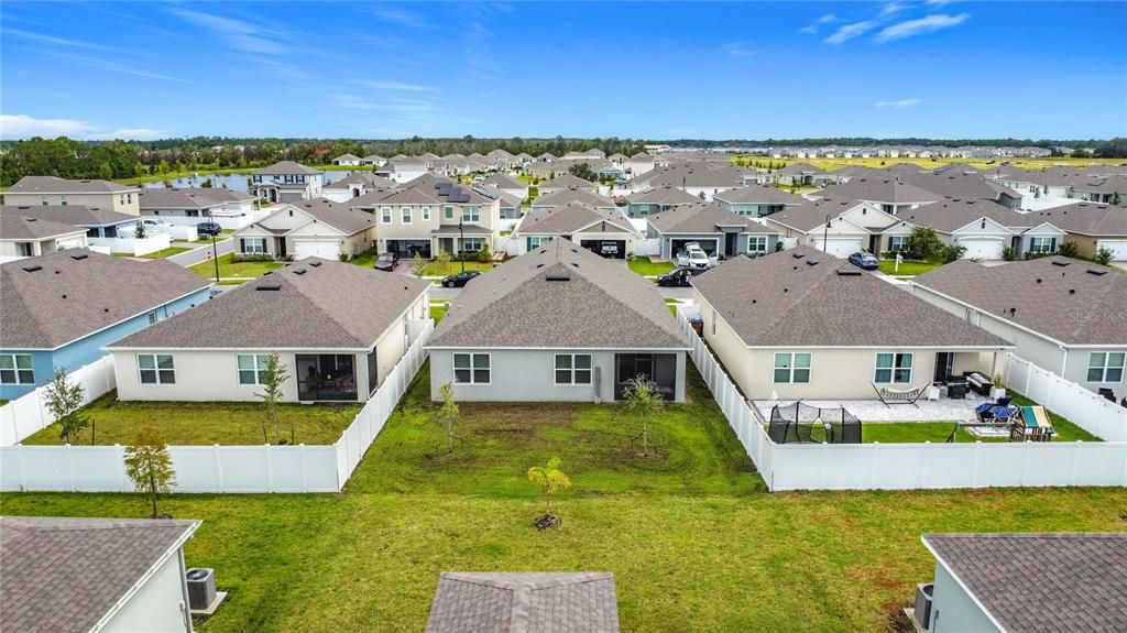 For Rent: $2,290 (4 beds, 2 baths, 1830 Square Feet)