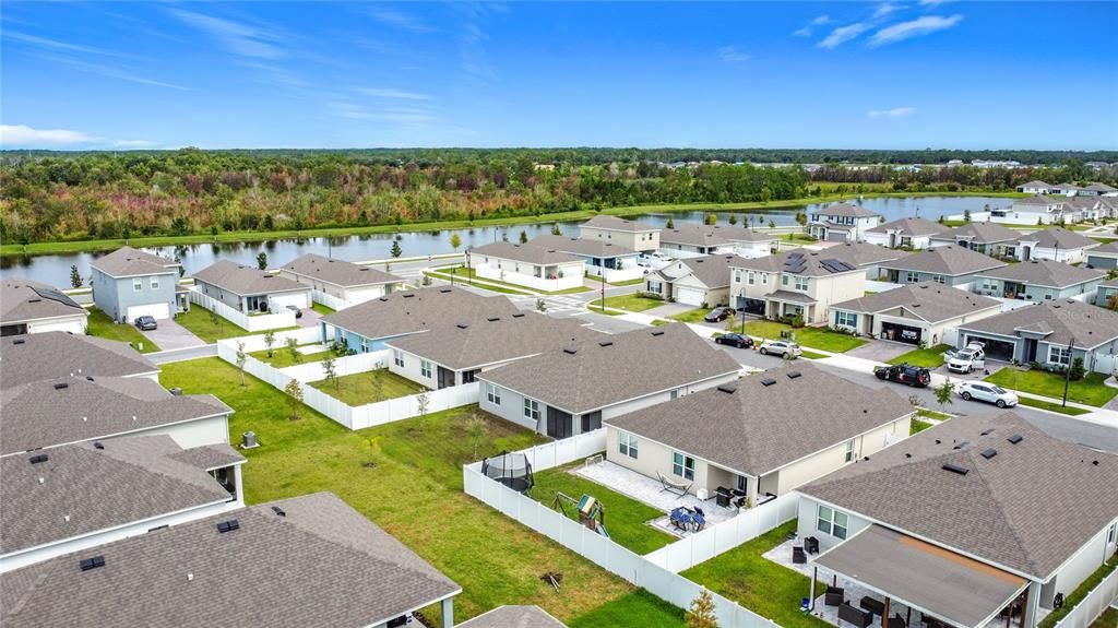 For Rent: $2,290 (4 beds, 2 baths, 1830 Square Feet)