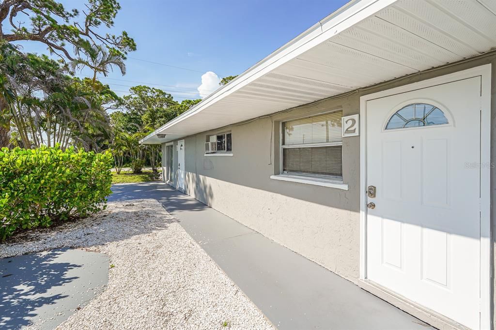 For Rent: $950 (1 beds, 1 baths, 500 Square Feet)