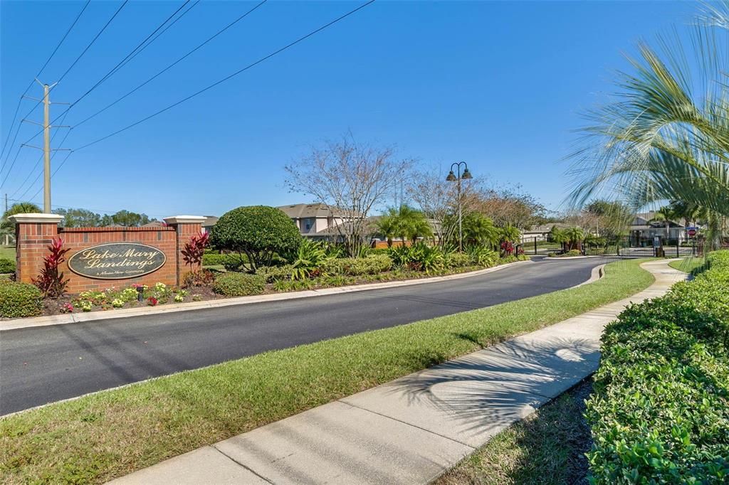 For Sale: $365,000 (3 beds, 2 baths, 1914 Square Feet)