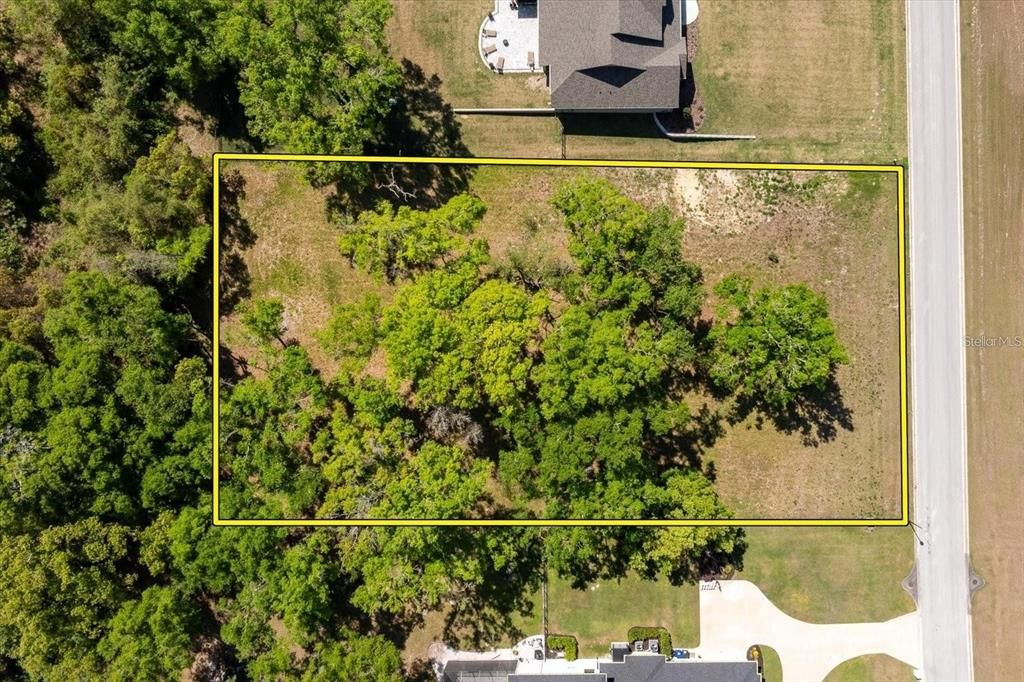 待售: $235,000 (1.01 acres)