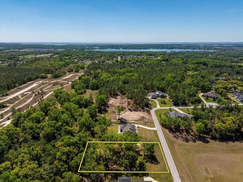 待售: $235,000 (1.01 acres)