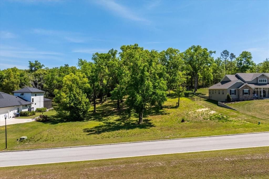 待售: $235,000 (1.01 acres)