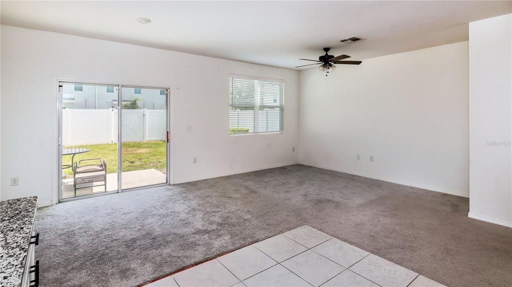 For Sale: $200,000 (3 beds, 2 baths, 1404 Square Feet)