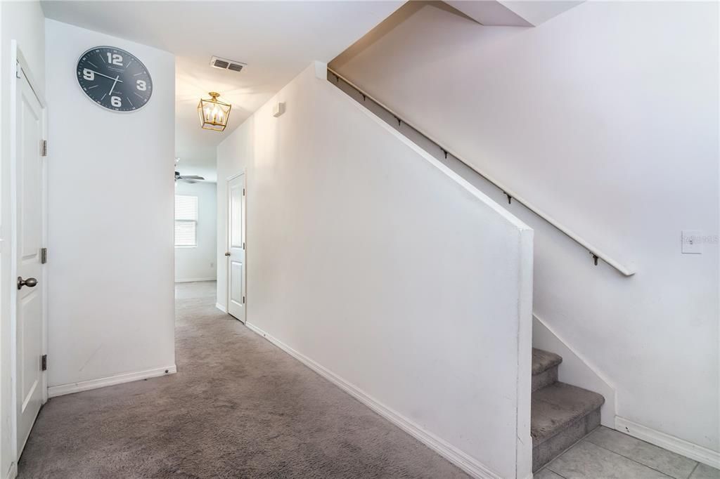 For Sale: $200,000 (3 beds, 2 baths, 1404 Square Feet)