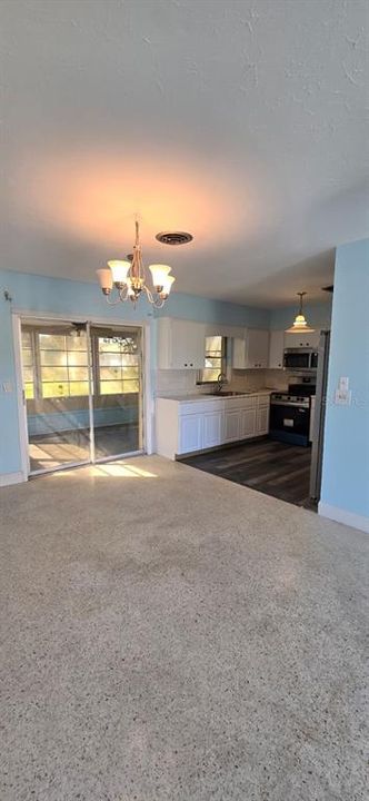 For Rent: $1,795 (2 beds, 2 baths, 984 Square Feet)