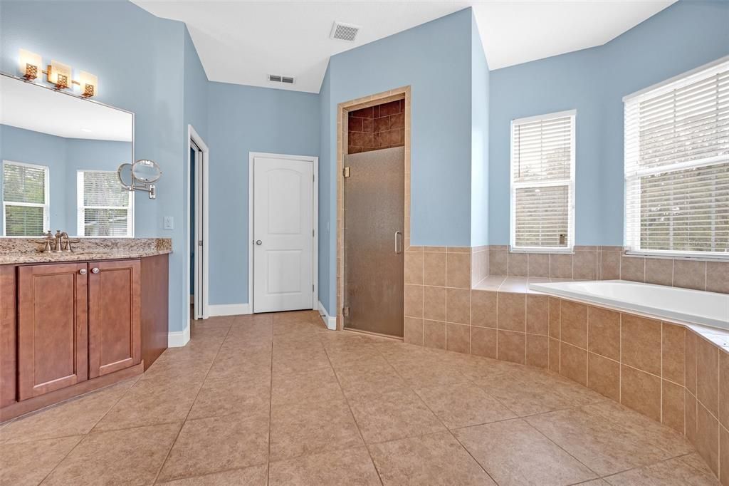 На продажу: $1,100,000 (4 спален, 3 ванн, 3004 Квадратных фут)