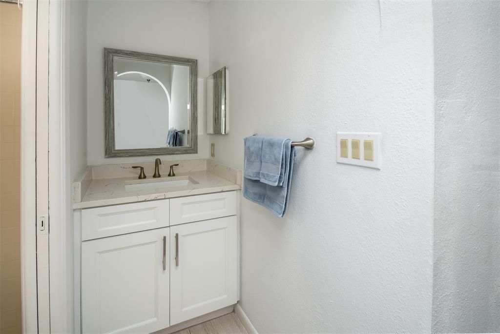 На продажу: $1,175,000 (5 спален, 3 ванн, 3168 Квадратных фут)