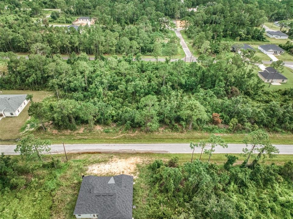 На продажу: $35,000 (0.23 acres)