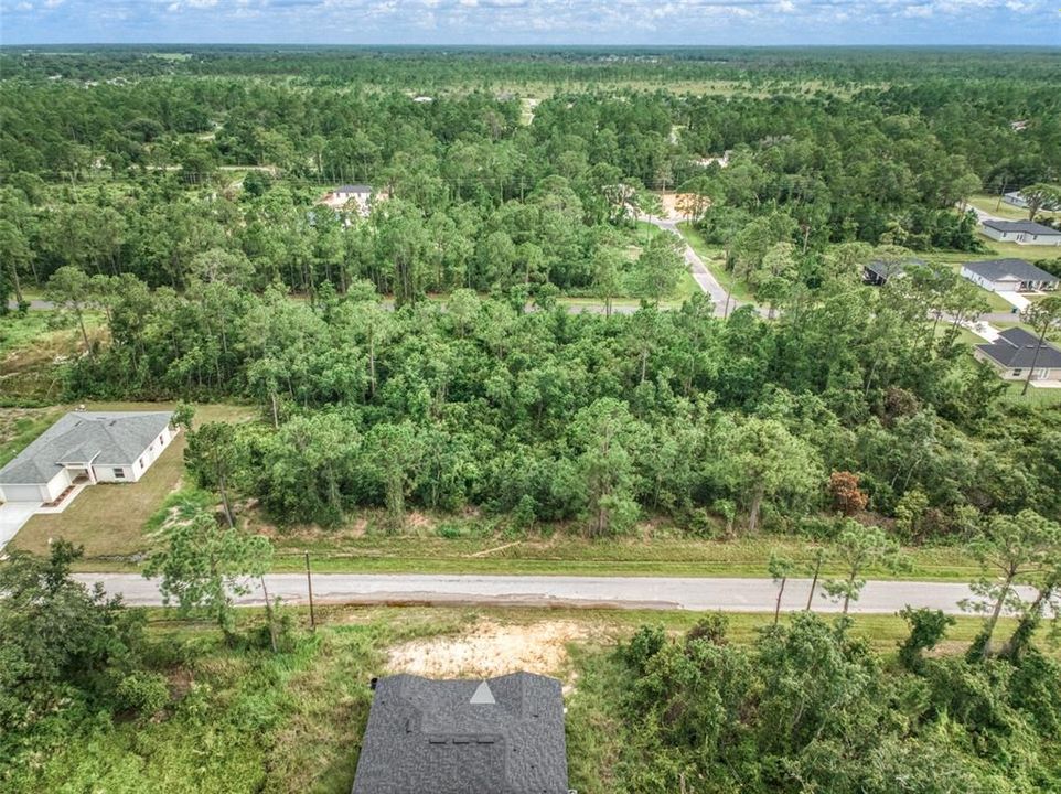 На продажу: $35,000 (0.23 acres)