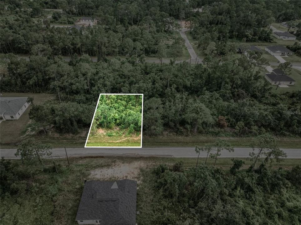 На продажу: $35,000 (0.23 acres)