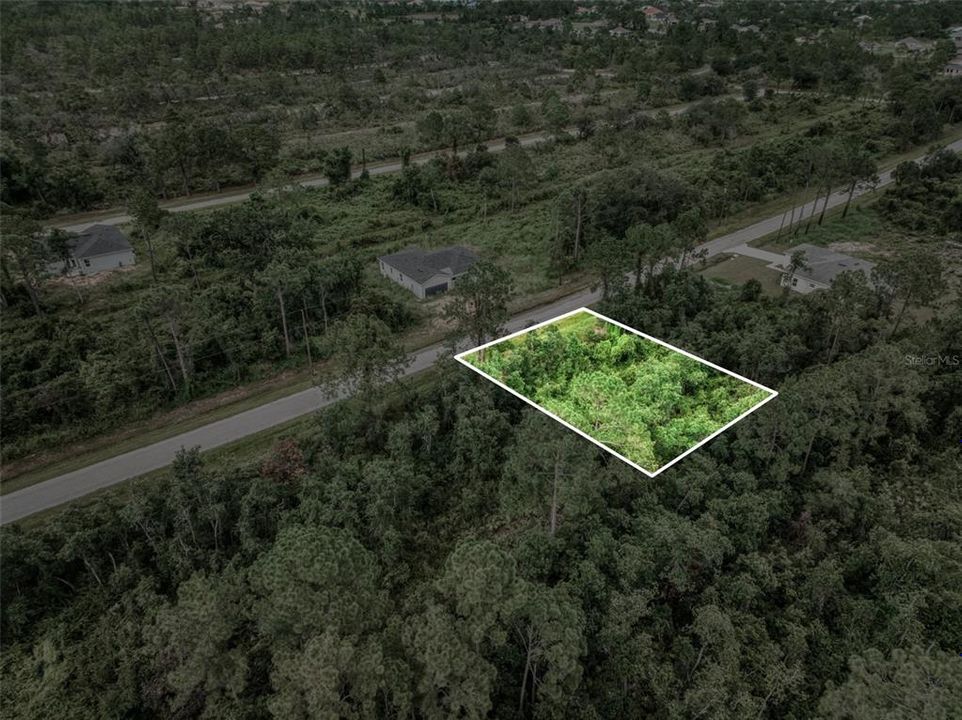 На продажу: $35,000 (0.23 acres)