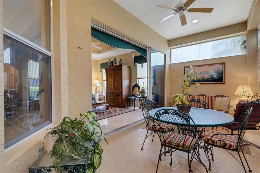 Activo con contrato: $329,000 (2 camas, 2 baños, 1827 Pies cuadrados)