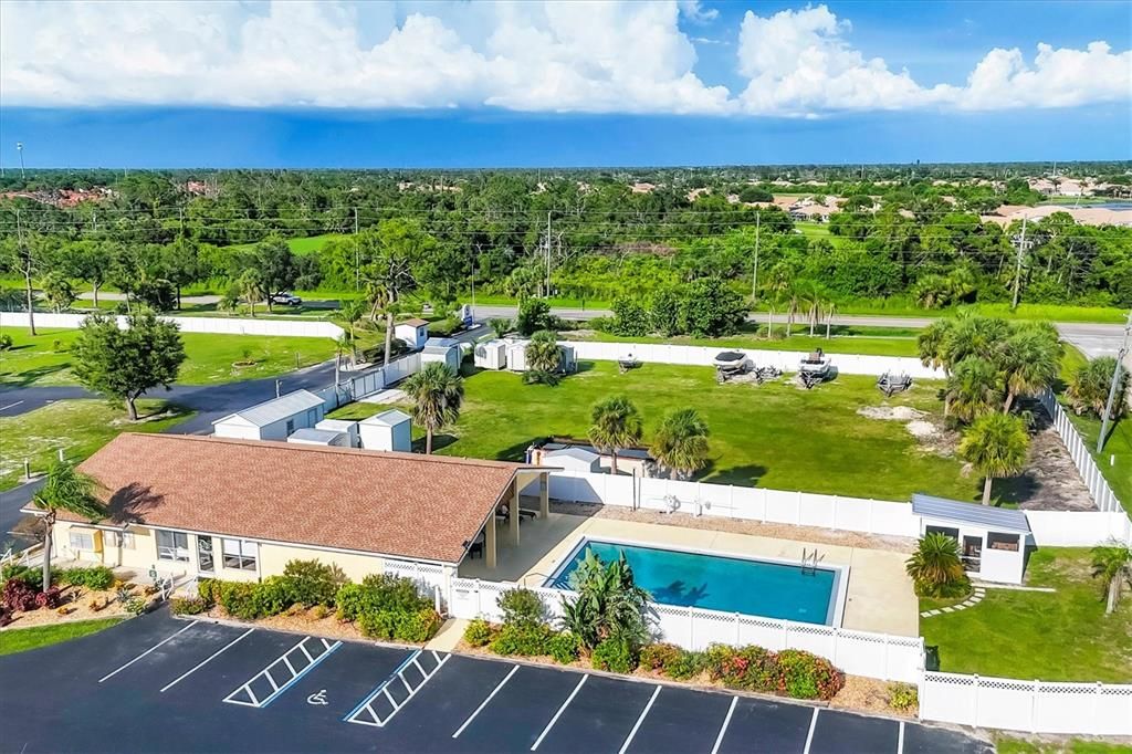 Activo con contrato: $179,000 (2 camas, 2 baños, 1409 Pies cuadrados)