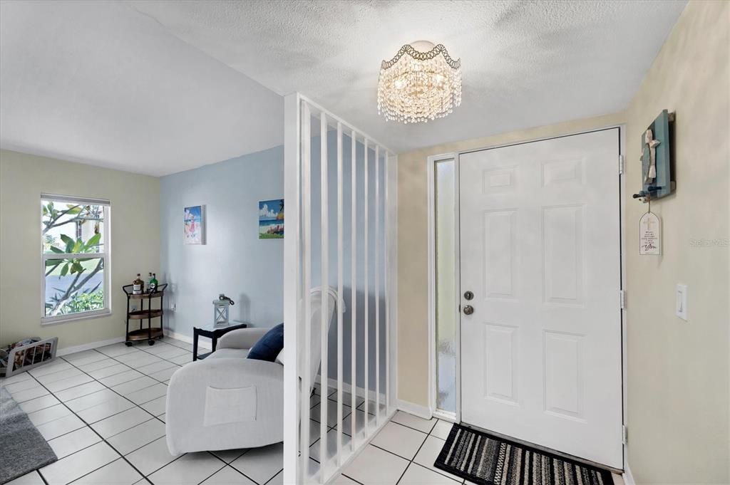 Activo con contrato: $179,000 (2 camas, 2 baños, 1409 Pies cuadrados)