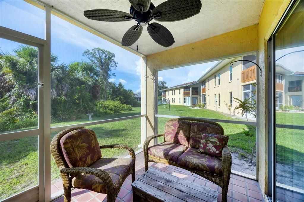 Activo con contrato: $179,000 (2 camas, 2 baños, 1409 Pies cuadrados)