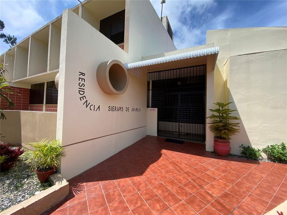 Active With Contract: $2,700,000 (0 beds, 0 baths, 0 Square Feet)