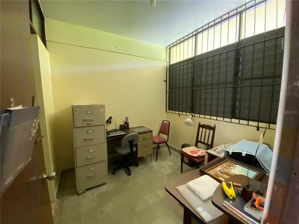 Active With Contract: $2,700,000 (0 beds, 0 baths, 0 Square Feet)