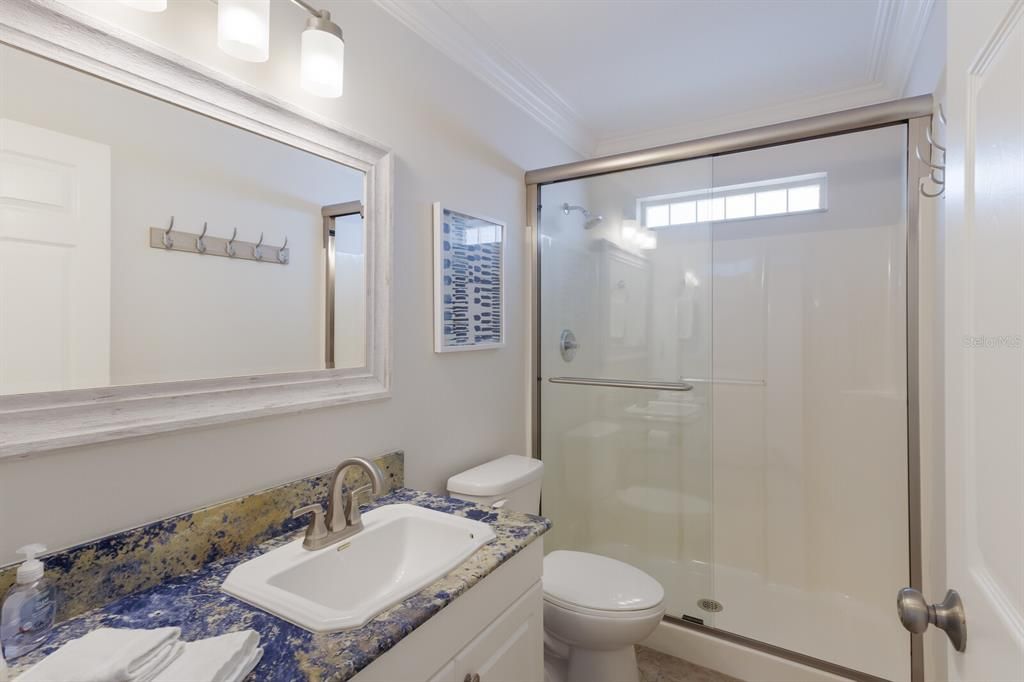 Под контрактом: $1,895,000 (5 спален, 4 ванн, 2342 Квадратных фут)