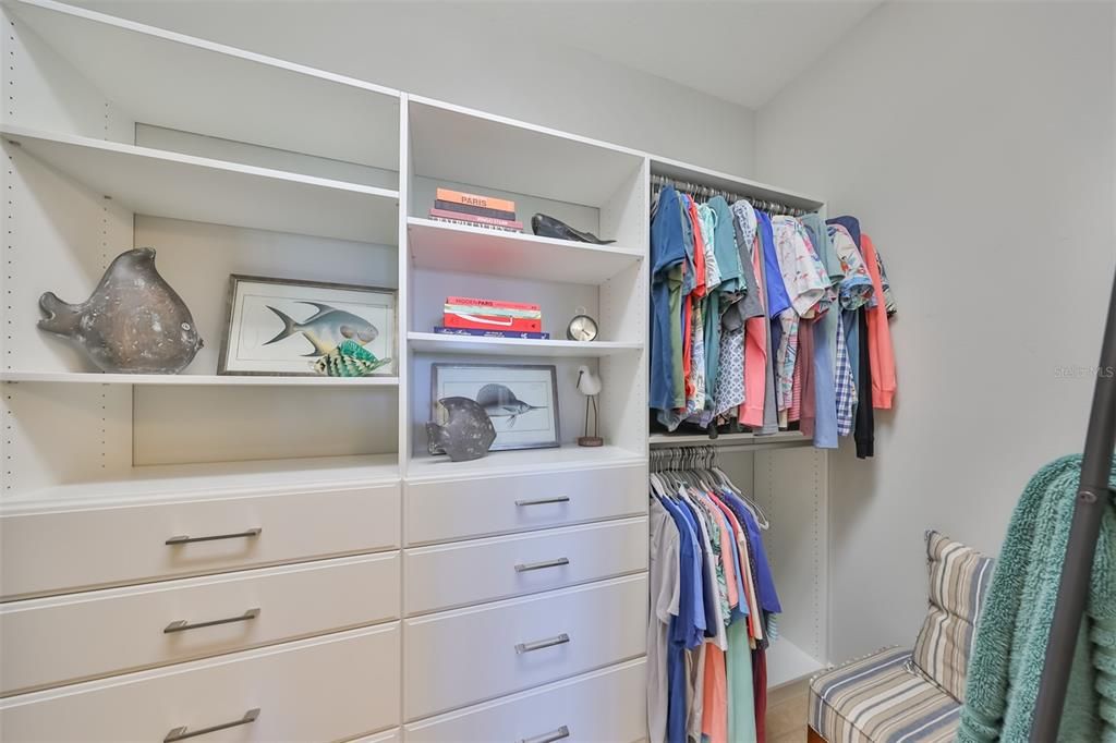 For Sale: $334,900 (2 beds, 2 baths, 1668 Square Feet)