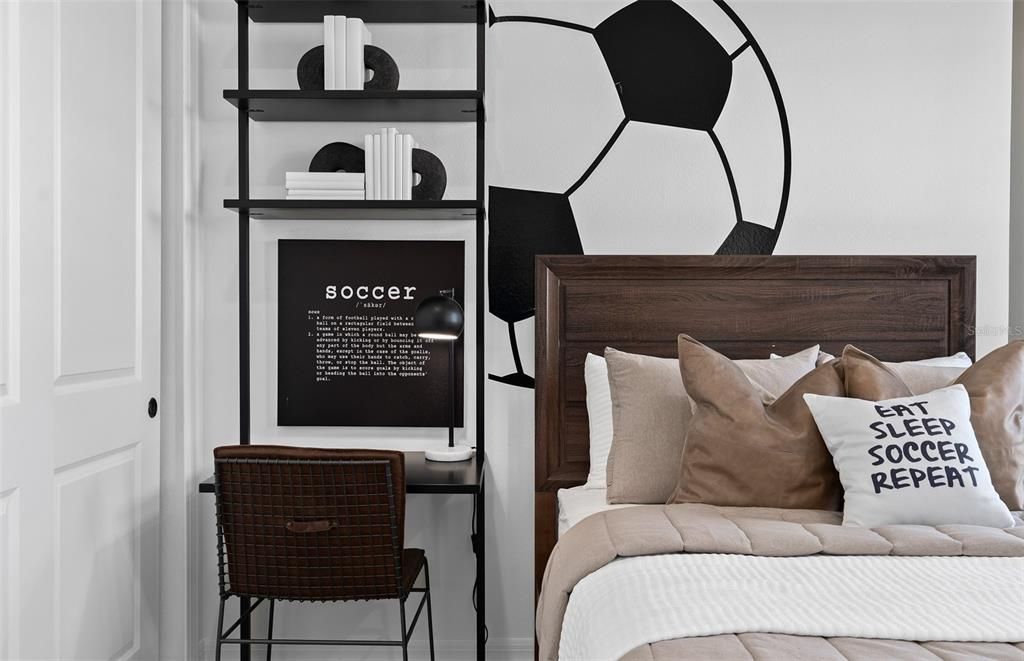 Activo con contrato: $1,125,000 (4 camas, 4 baños, 3080 Pies cuadrados)