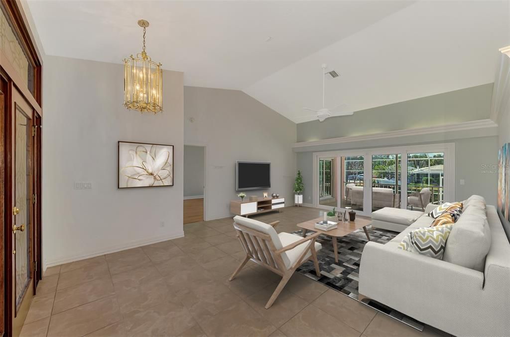 Под контрактом: $1,850,000 (3 спален, 2 ванн, 2522 Квадратных фут)