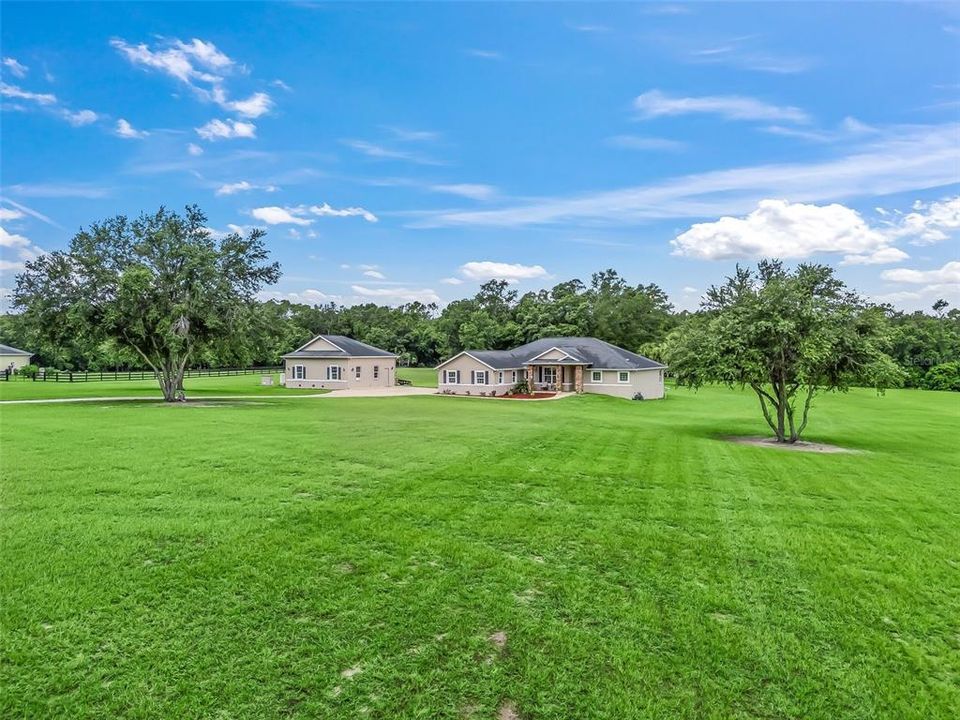 En Venta: $699,000 (4 camas, 2 baños, 2359 Pies cuadrados)