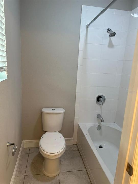 En Venta: $471,900 (4 camas, 2 baños, 2017 Pies cuadrados)