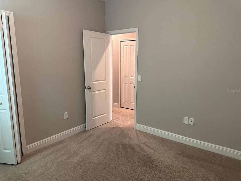 En Venta: $471,900 (4 camas, 2 baños, 2017 Pies cuadrados)