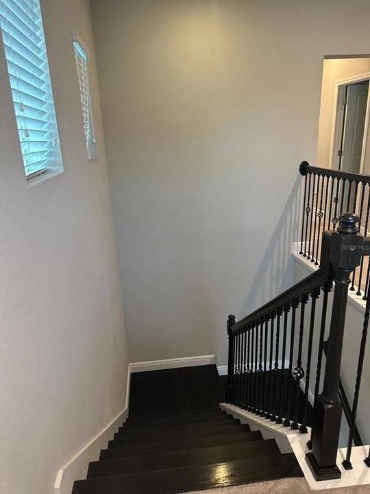 En Venta: $471,900 (4 camas, 2 baños, 2017 Pies cuadrados)