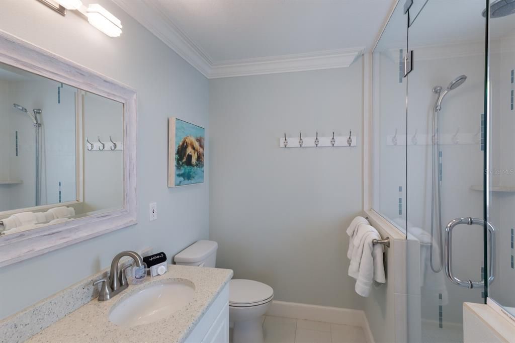 合同活跃: $1,895,000 (5 贝兹, 0 浴室, 2342 平方英尺)