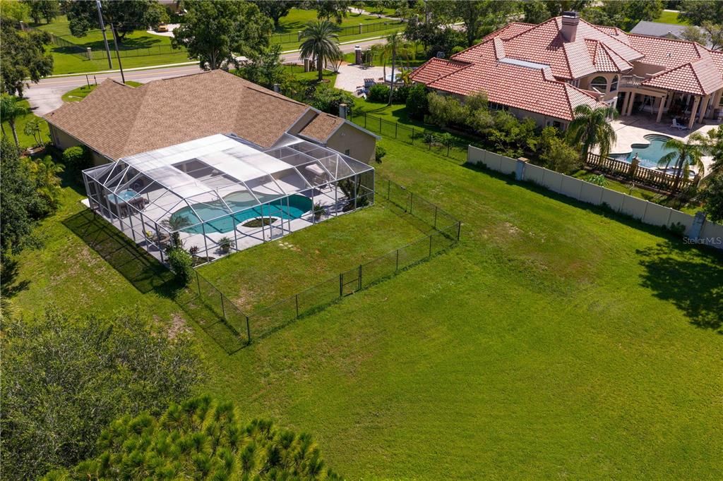 合同活跃: $1,130,000 (4 贝兹, 3 浴室, 2883 平方英尺)