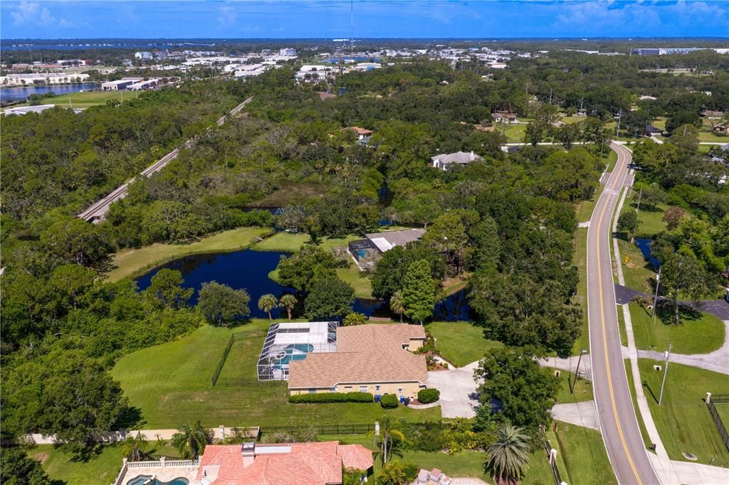 合同活跃: $1,130,000 (4 贝兹, 3 浴室, 2883 平方英尺)