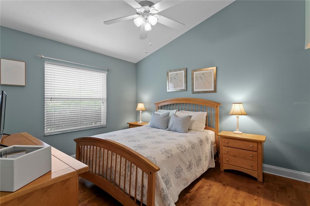 合同活跃: $1,130,000 (4 贝兹, 3 浴室, 2883 平方英尺)