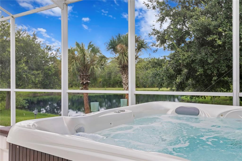 合同活跃: $1,130,000 (4 贝兹, 3 浴室, 2883 平方英尺)