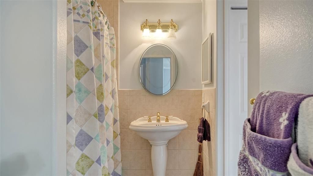 For Sale: $1,795,000 (5 beds, 3 baths, 4152 Square Feet)