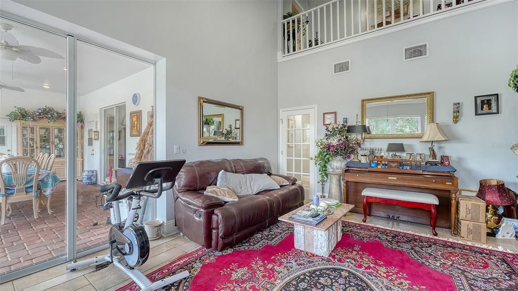 For Sale: $1,795,000 (5 beds, 3 baths, 4152 Square Feet)