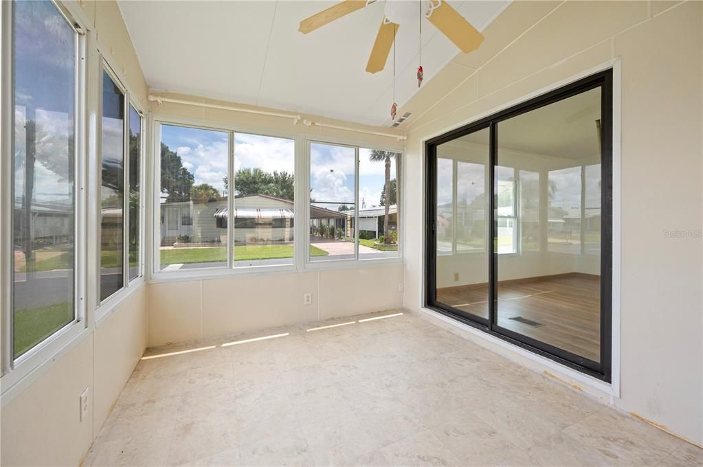 待售: $115,000 (3 贝兹, 2 浴室, 1176 平方英尺)