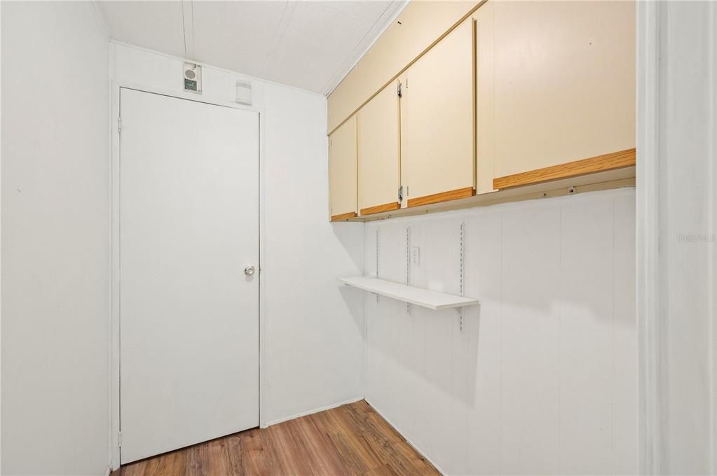 待售: $115,000 (3 贝兹, 2 浴室, 1176 平方英尺)