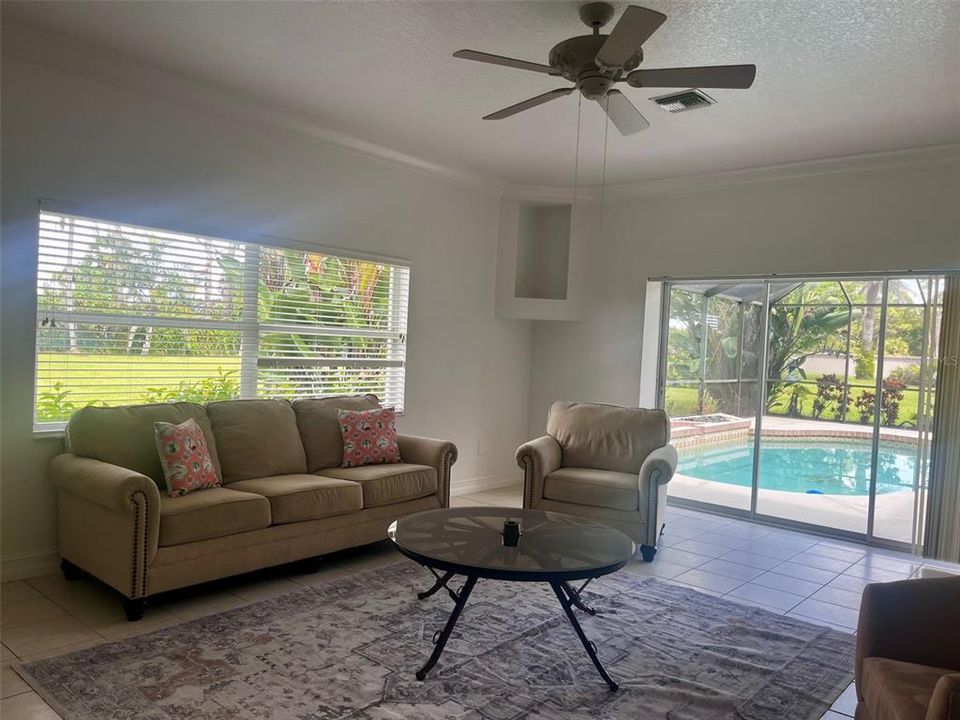 For Rent: $6,000 (3 beds, 2 baths, 2577 Square Feet)